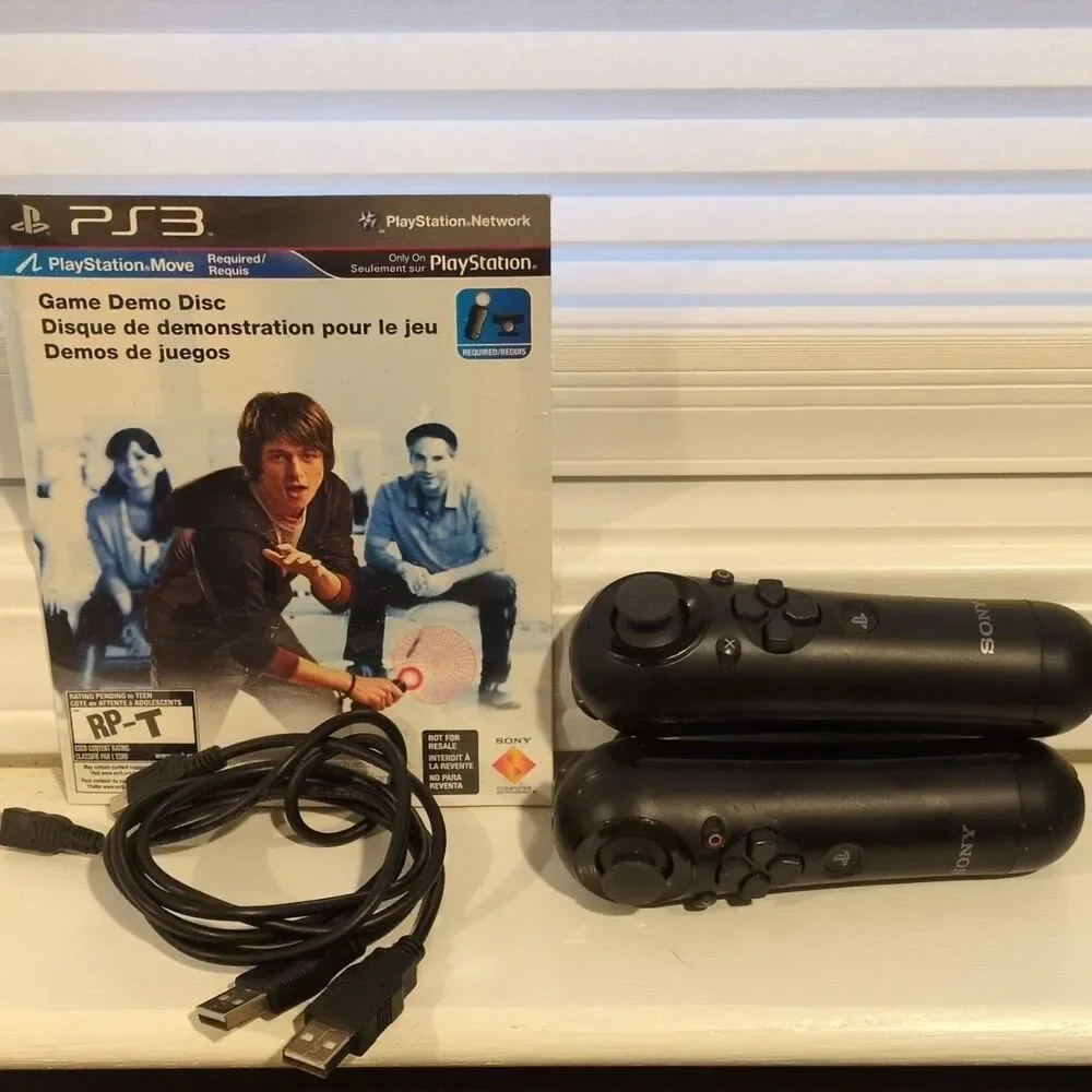 Sony PS3 2 Move &  2 Navigation Controllers, 4 Games, Eye Camera, Zumba Vest